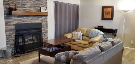 2793 Sports Village Unit 25 Loop, Pinetop, Arizona 85935, ,Rentals,For Sale,Sports Village Unit 25,256592