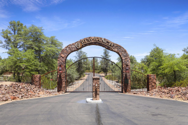 1006 Rock Springs Circle, Payson, Arizona 85541, Bedrooms, ,Bathrooms,Residential,For Sale,Rock Springs,92433