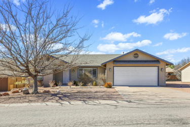 306 Pioneer Trail, Payson, Arizona 85541, Bedrooms, ,Bathrooms,Residential,For Sale,Pioneer Trail,92435