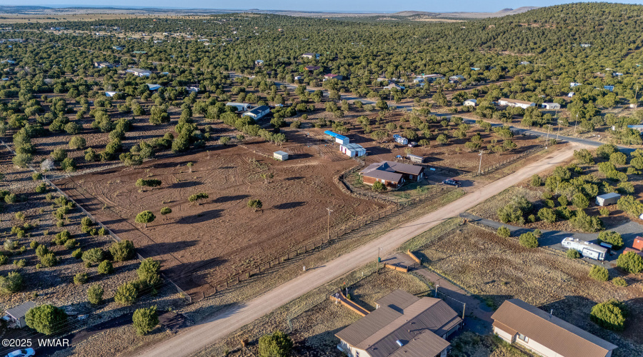 photo(5) 15 CR 3125 Vernon Mia 0625