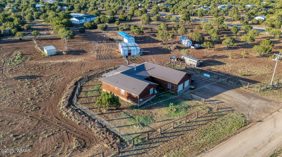 photo(7) 15 CR 3125 Vernon Mia 0625