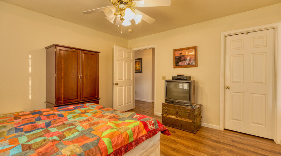 photo(23) 15 CR 3125 Vernon Mia 0625