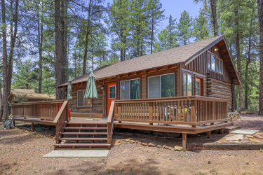 9052 Dans Highway, Pine, Arizona 85544, Bedrooms, ,Bathrooms,Residential,For Sale,Dans,92482