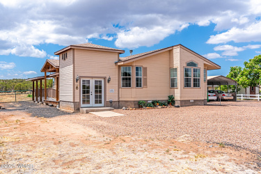 28 Green Drive, Concho Valley, Arizona 85924, Bedrooms, ,Bathrooms,Residential,For Sale,Green,256774