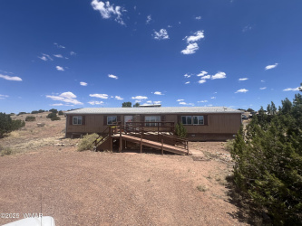 552 Mclaws Avenue, Snowflake, Arizona 85937, Bedrooms, ,Bathrooms,Residential,For Sale,Mclaws,256769