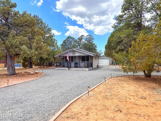 2872 Mustang Trail, Overgaard, Arizona 85933, Bedrooms, ,Bathrooms,Residential,For Sale,Mustang,256778