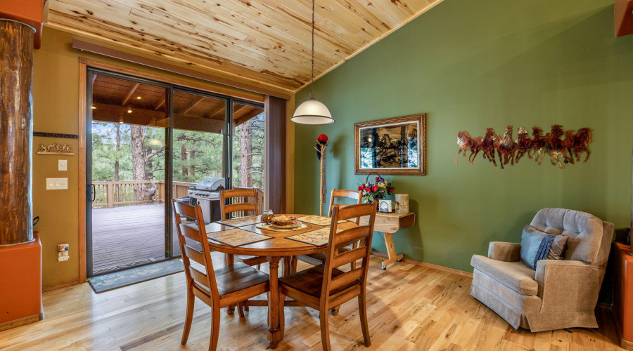 Dining Area off of Kitchen