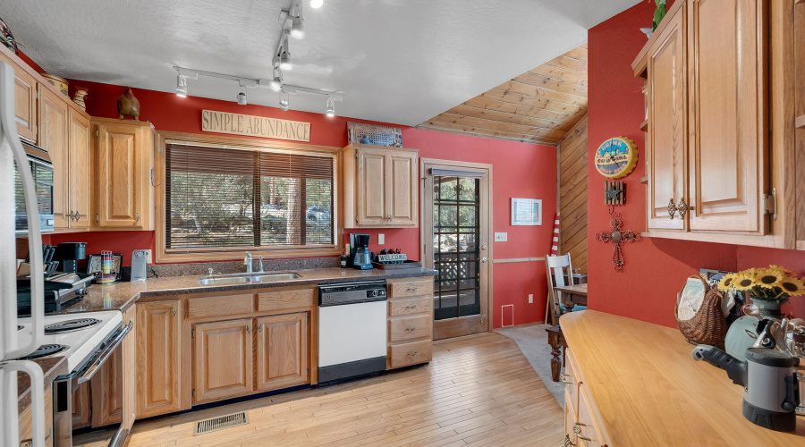 19-web-or-mls-TimberCreekImagery-28