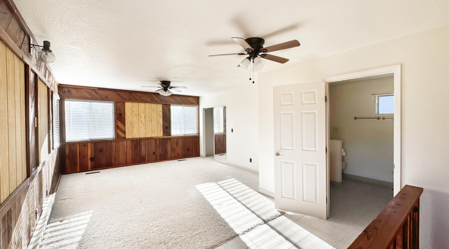 26 - Upstairs Master Suite