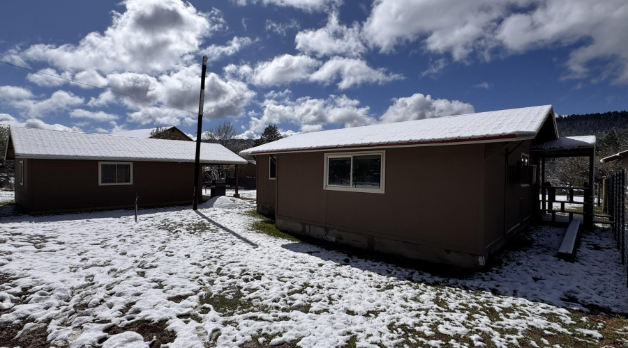 45 - Guest house & Single 1 car workshop