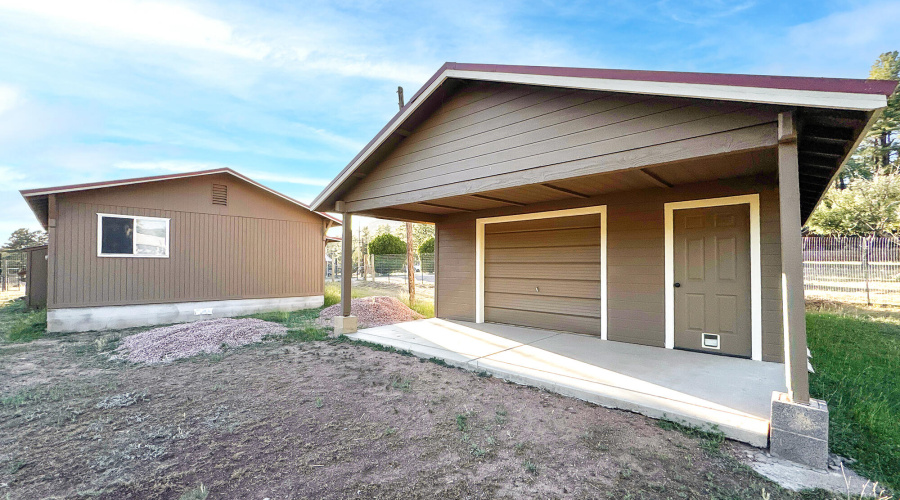 47 - Workshop & Guest House