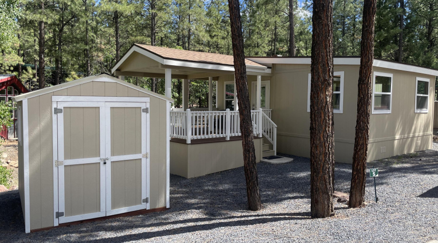 3880 Park Model and Shed