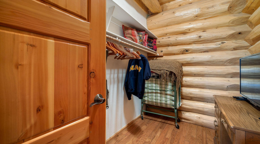 Large walk-in closet