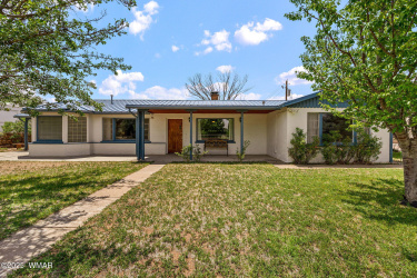 126 Cattle Lane, Taylor, Arizona 85939, Bedrooms, ,Bathrooms,Residential,For Sale,Cattle,256855