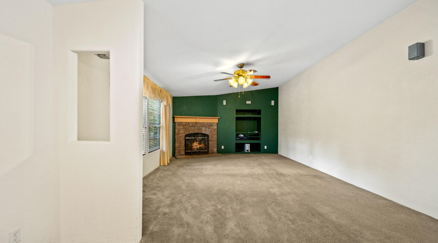 twinflamerealestatemedia-12_(2048)