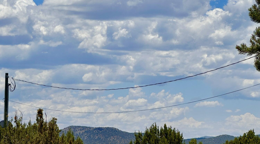 2 CAR WORKSHOP/ POSS GARAGE