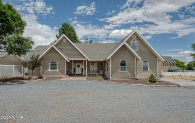 545 7Th Street, Snowflake, Arizona 85937, Bedrooms, ,Bathrooms,Residential,For Sale,7Th,256930