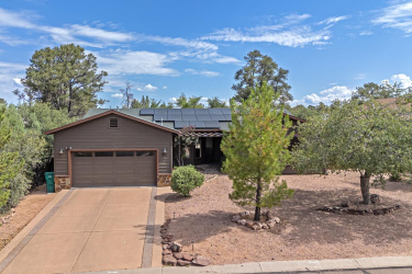 906 Wade Circle, Payson, Arizona 85541, Bedrooms, ,Bathrooms,Residential,For Sale,Wade,92553