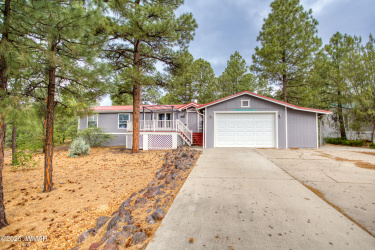 241 Timber Ridge Loop, Show Low, Arizona 85901, Bedrooms, ,Bathrooms,Residential,For Sale,Timber Ridge,256928