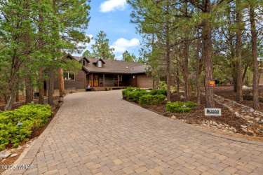 3950 Sugar Pine Loop, Show Low, Arizona 85901, Bedrooms, ,Bathrooms,Residential,For Sale,Sugar Pine,256951