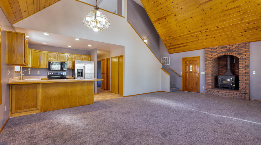 photo(13) 950 Cooper Lane LS Jenn 0705