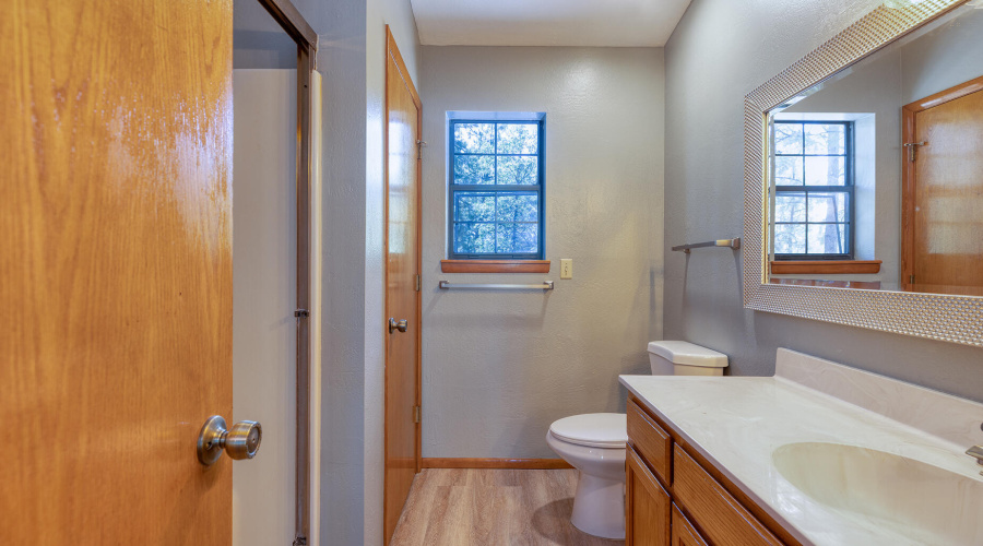 photo(22) 950 Cooper Lane LS Jenn 0705