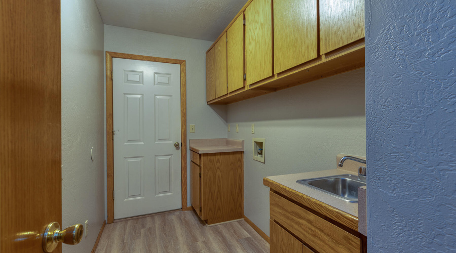 photo(26) 950 Cooper Lane LS Jenn 0705