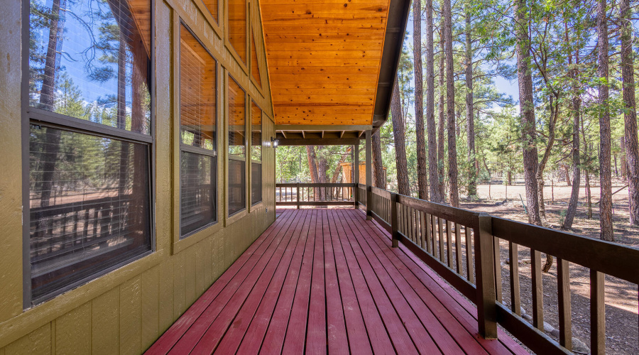 photo(8) 950 Cooper Lane LS Jenn 0705