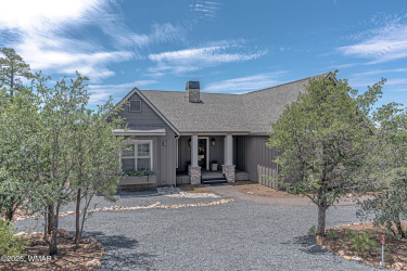 1930 Twin Peak Trail, Show Low, Arizona 85901, Bedrooms, ,Bathrooms,Residential,For Sale,Twin Peak,256955