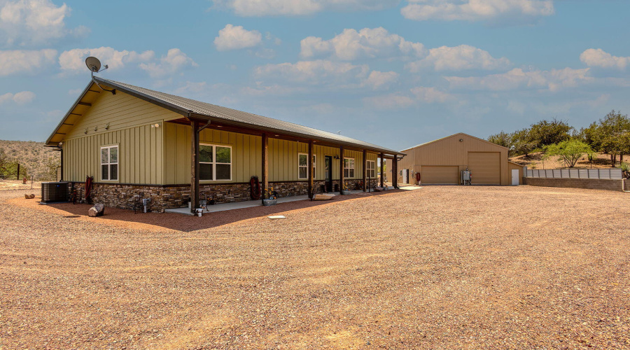 7-web-or-mls-photo(7) 828 N Gun Creek Pa