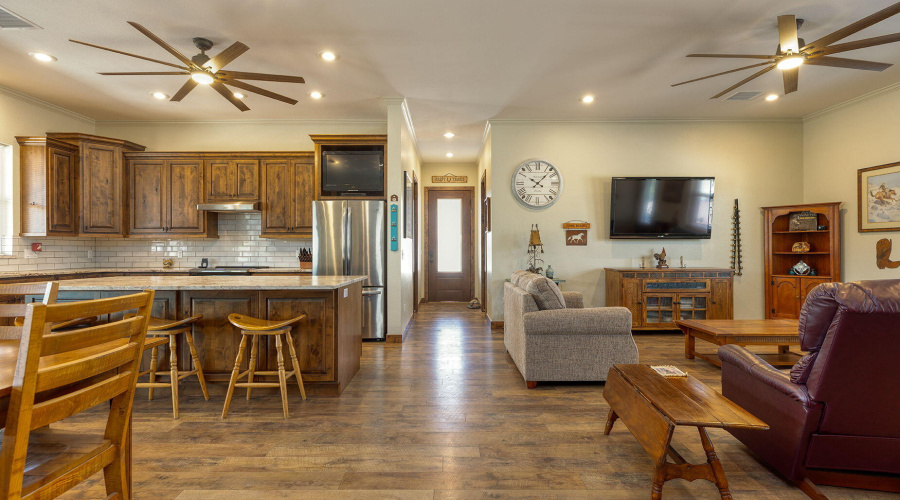 29-web-or-mls-photo(29) 828 N Gun Creek