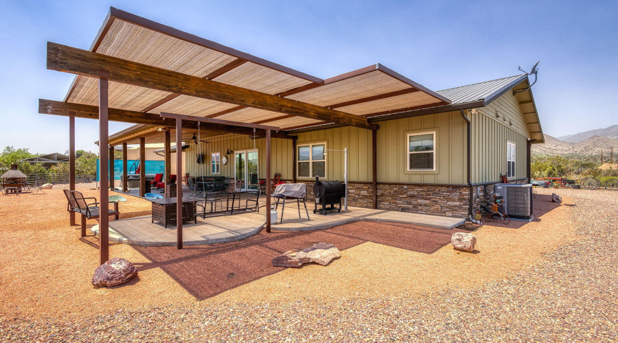 35-web-or-mls-photo(35) 828 N Gun Creek