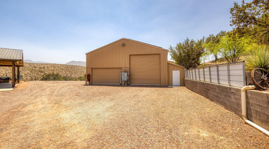 38-web-or-mls-photo(38) 828 N Gun Creek