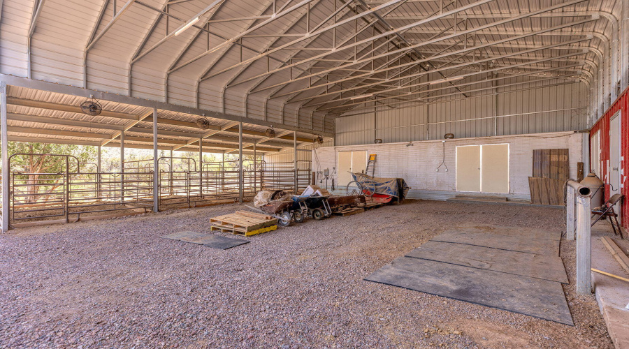 47-web-or-mls-photo(47) 828 N Gun Creek