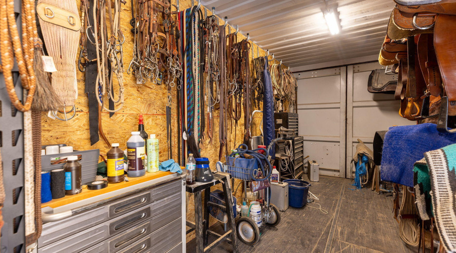 49-web-or-mls-photo(49) 828 N Gun Creek