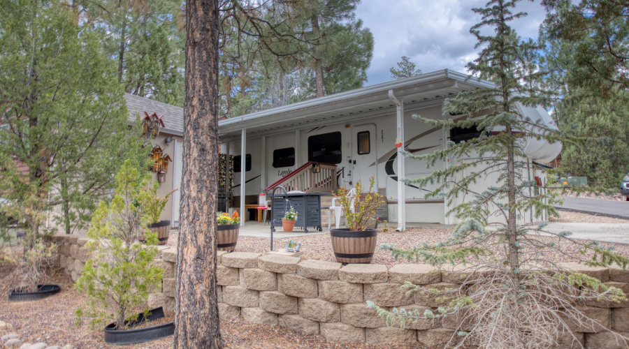 WMVV Corner Lot Home