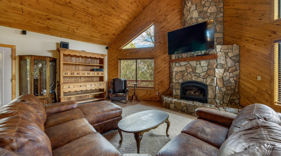 2781AirParkDr-Overgaard-AZ-4