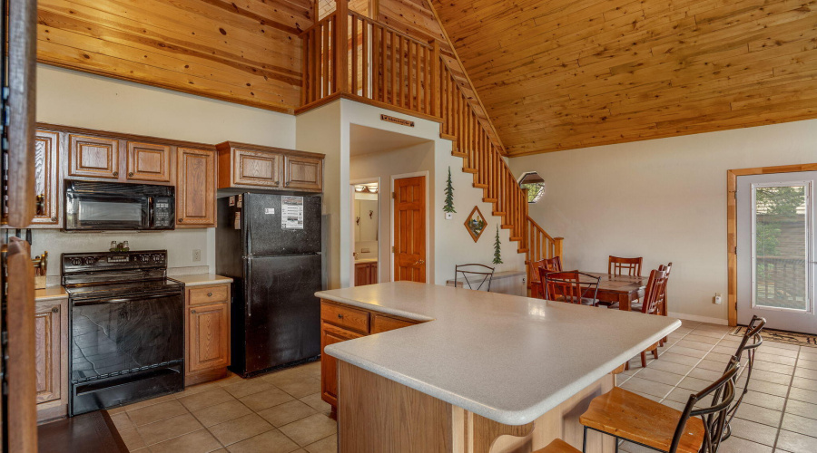 2781AirParkDr-Overgaard-AZ-9