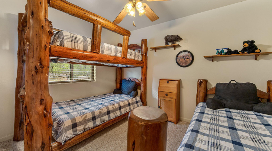 2781AirParkDr-Overgaard-AZ-11