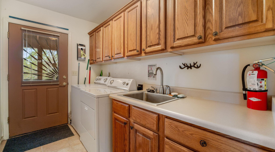 2781AirParkDr-Overgaard-AZ-18