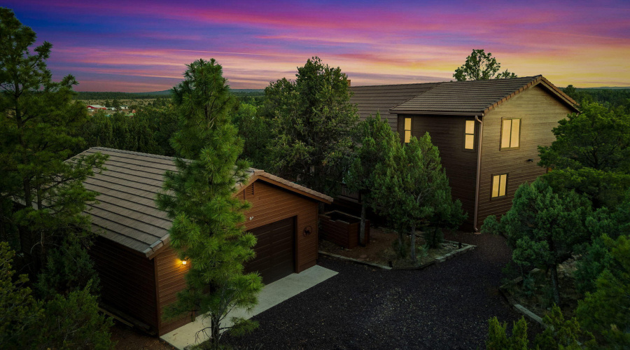 2781AirParkDr-Overgaard-AZ-Twilights-1