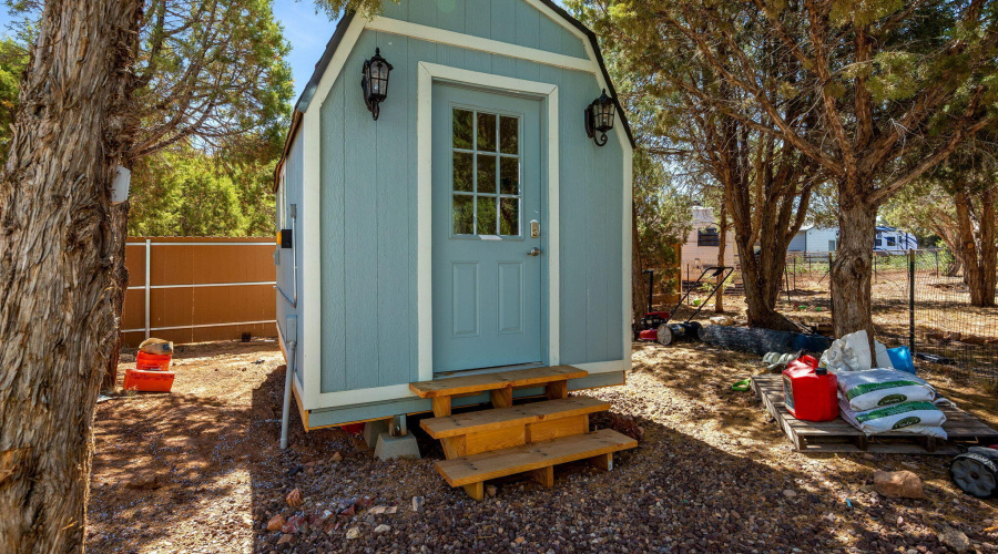 Storage Building/Office