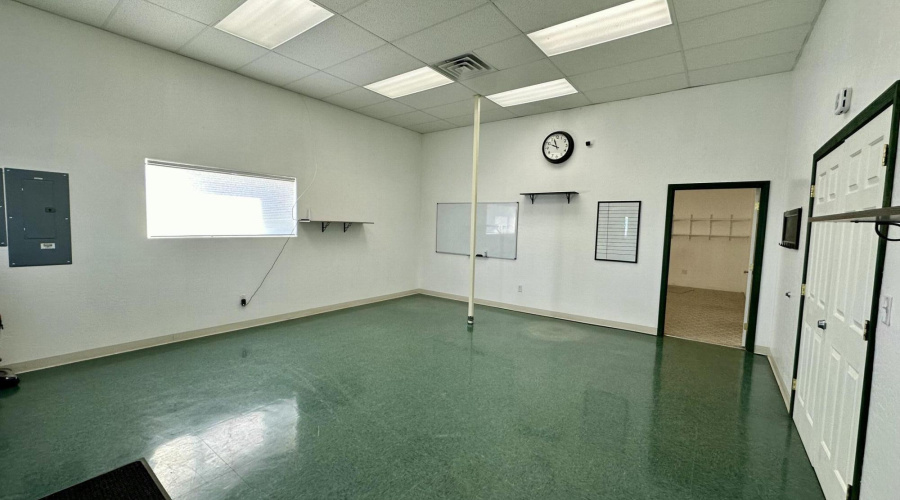 3700 Industrial Loop