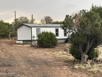 61 County Road 8027, Concho, Arizona 85924, Bedrooms, ,Bathrooms,Residential,For Sale,County Road 8027,257067