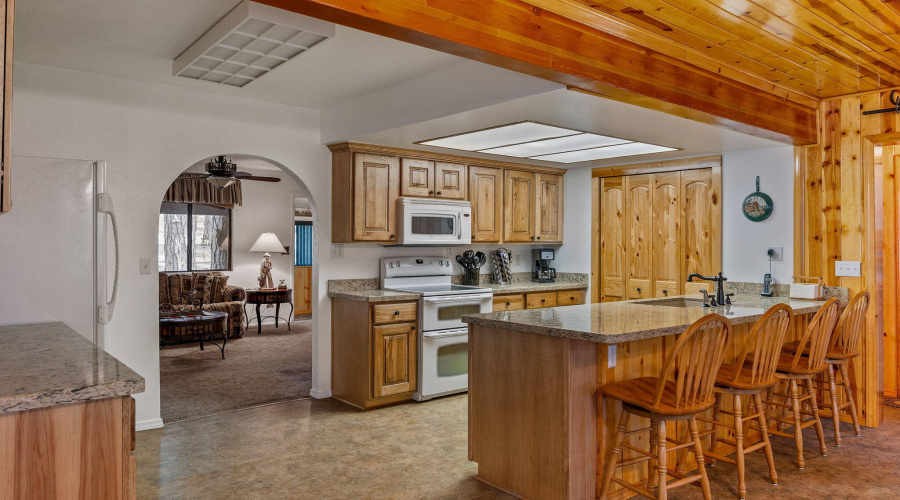 2499CanyonDr-ForestLakes-AZ-11