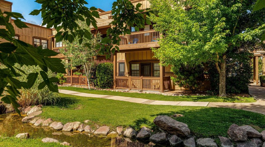 2385QuarterHorseTrl-Unit113-HeberOvergaa