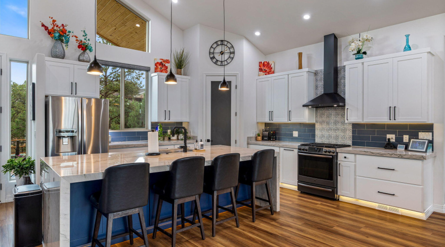 2344HellcatCir-Overgaard-AZ-11