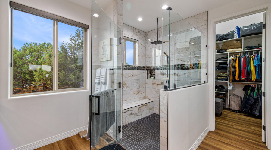 2344HellcatCir-Overgaard-AZ-17