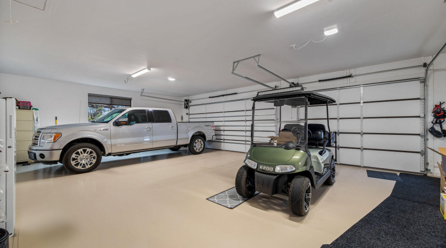 2344HellcatCir-Overgaard-AZ-24