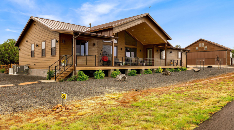 2344HellcatCir-Overgaard-AZ-30